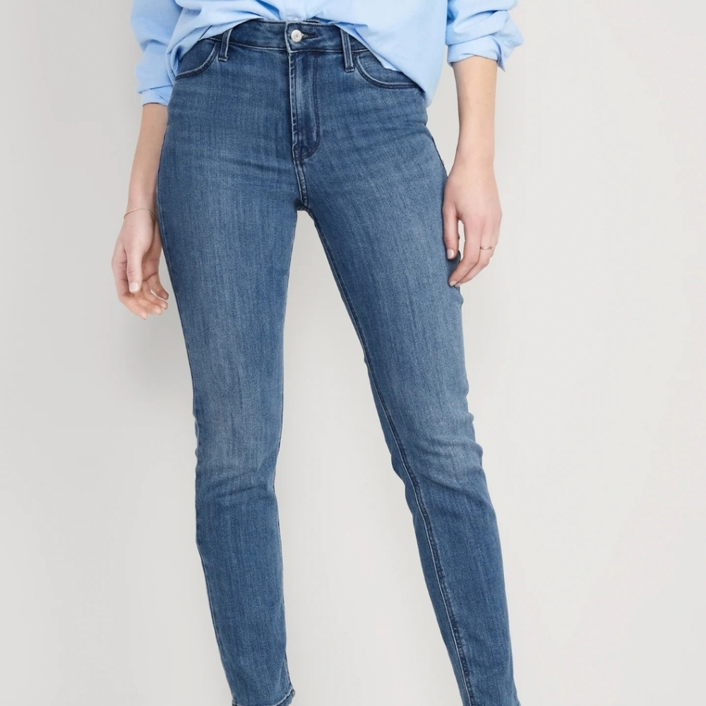 High-Waisted Wow Straight Jeans for Women Size 4, Old Navy